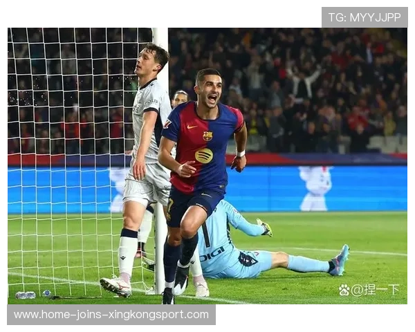 费兰托雷斯高速反插形成准单刀:足球场上的瞬间奇迹